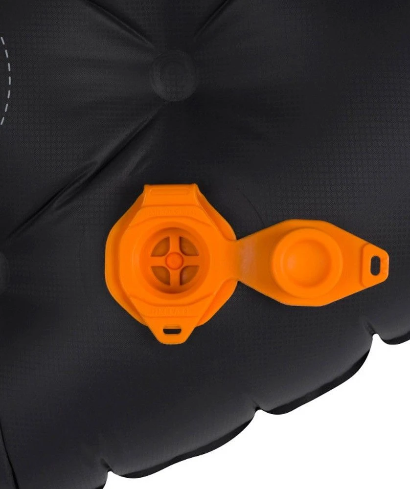 Sea To Summit Ether Light XT Extreme Gray Regular Inflatable Mattress 6 Sea To Summit Ether Light XT Extreme Gray Regular Inflatable Mattress - Image 4