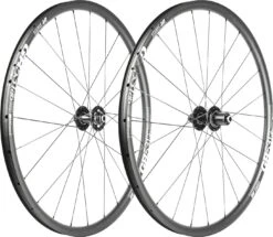 Dt-swiss DT Swiss GR531 Wheelset - Chris King R45 700c Disc | 12x100 - 12x142mm | Centerlock